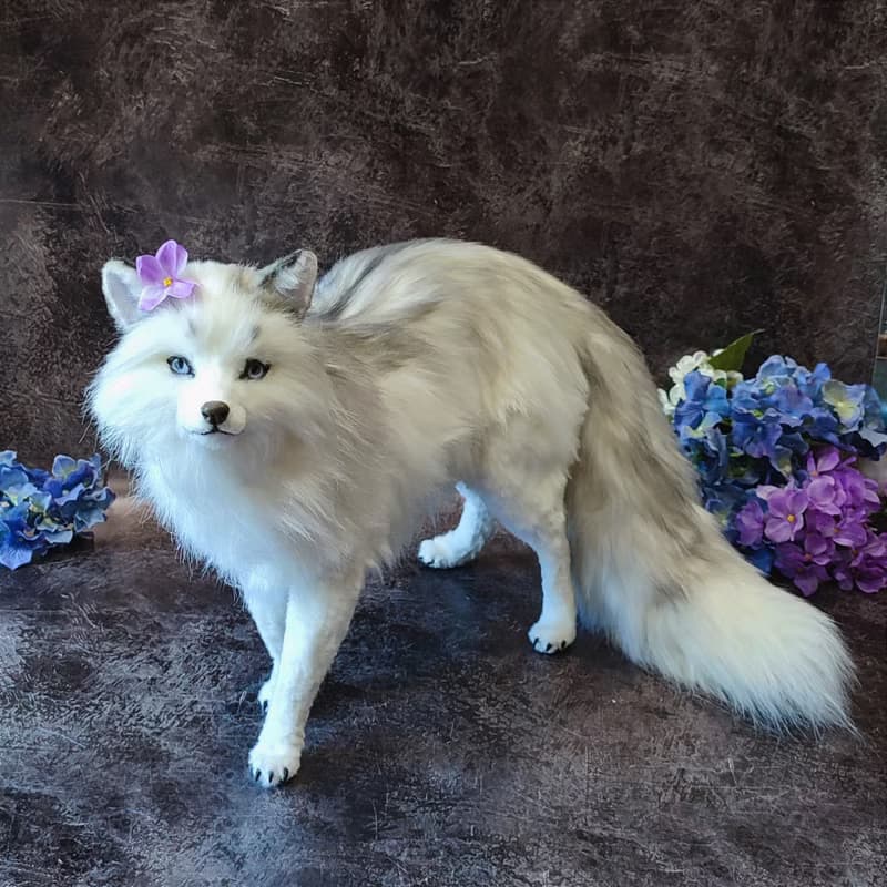 逼真白狐人造毛絨動物內部玩偶 OOAK 毛絨玩具
