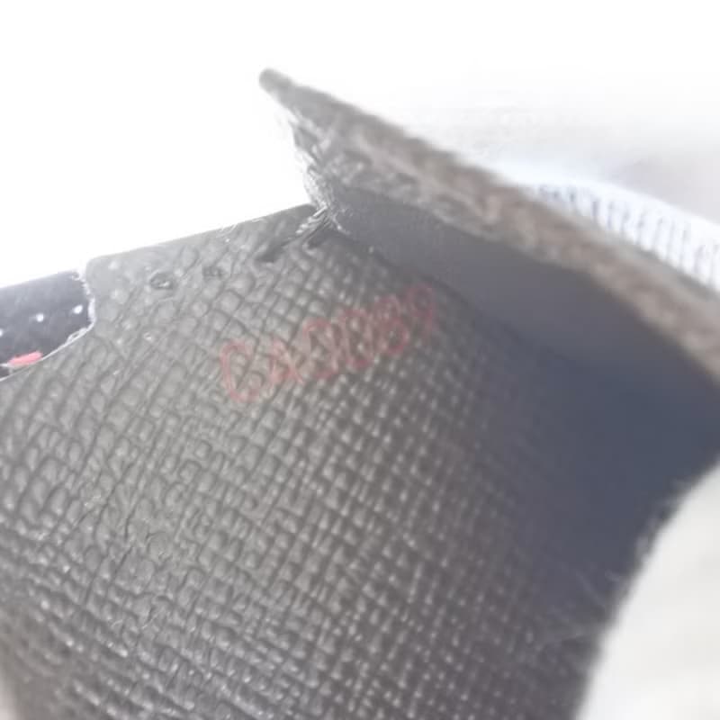 【日本直送】ルイ・ヴィトン LOUIS VUITTON ポルトフォイユ・マルコ 二つ折り財布 N61675 ダミエキャンバス 茶 CA0089 メンズ【中古】