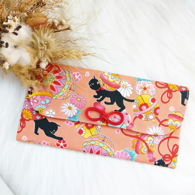 免費繡名字。鈴鐺黑貓。布紅包袋 / 口罩收納袋