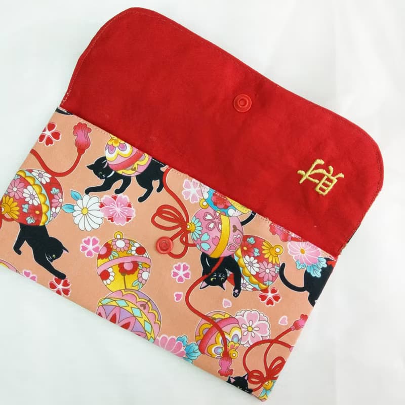 免費繡名字。鈴鐺黑貓。布紅包袋 / 口罩收納袋