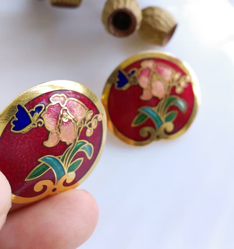 Vintage Jewelry 西洋古董飾品 景泰藍 紅底蝶花  針式耳環