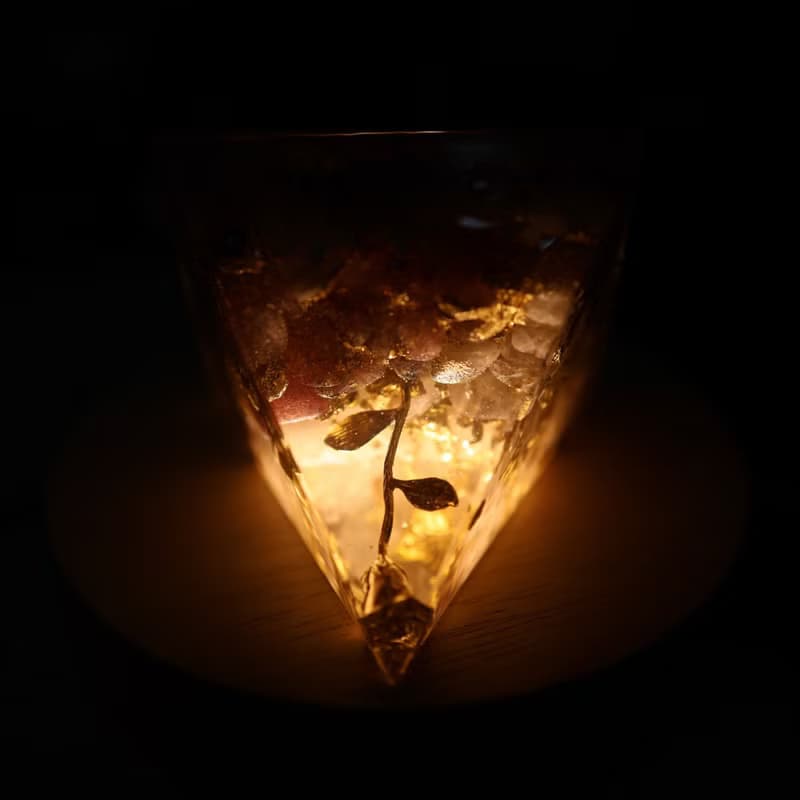 【快速出貨】愛戀小王子奧剛金字塔小夜燈Orgonite粉晶紫水晶開