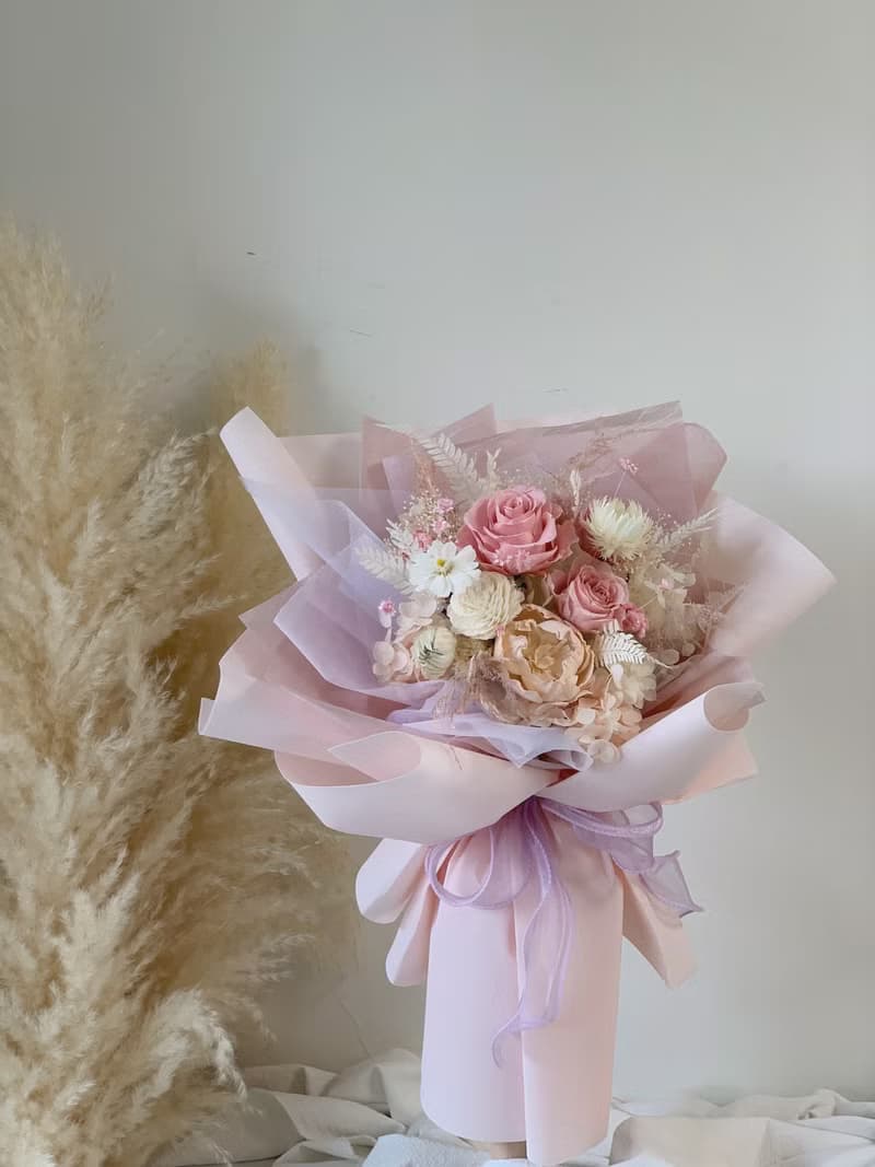 輕粉系質感乾燥永生花束 告白花束 生日禮物 求婚捧花 情人節禮物