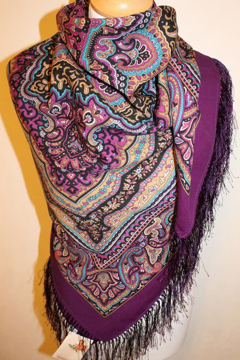 Original Pavlovo Posad Russian Shawl 100% Wool Woolen Scarf 110x110 cm 1625-15