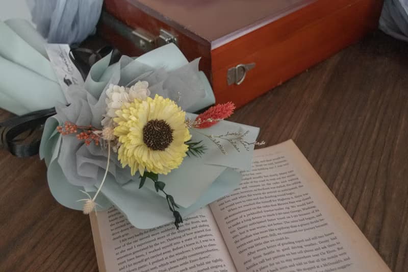 熱銷款 畢業花束 自然風畢業花束 擴香花束 共三種尺寸