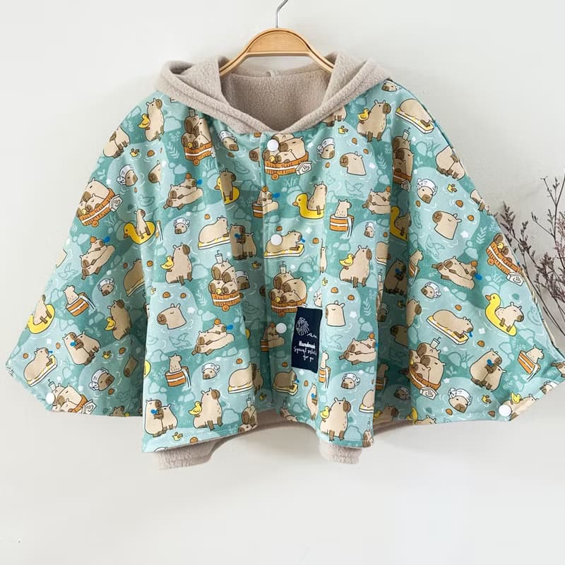 現貨 卡皮巴拉綠精靈斗篷 0-4歲