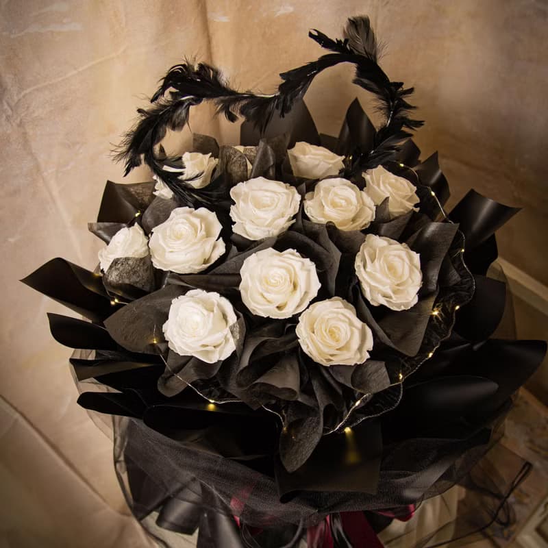 限台中自取/外送【天天想你】情人節 求婚花束 白玫瑰LED永生花