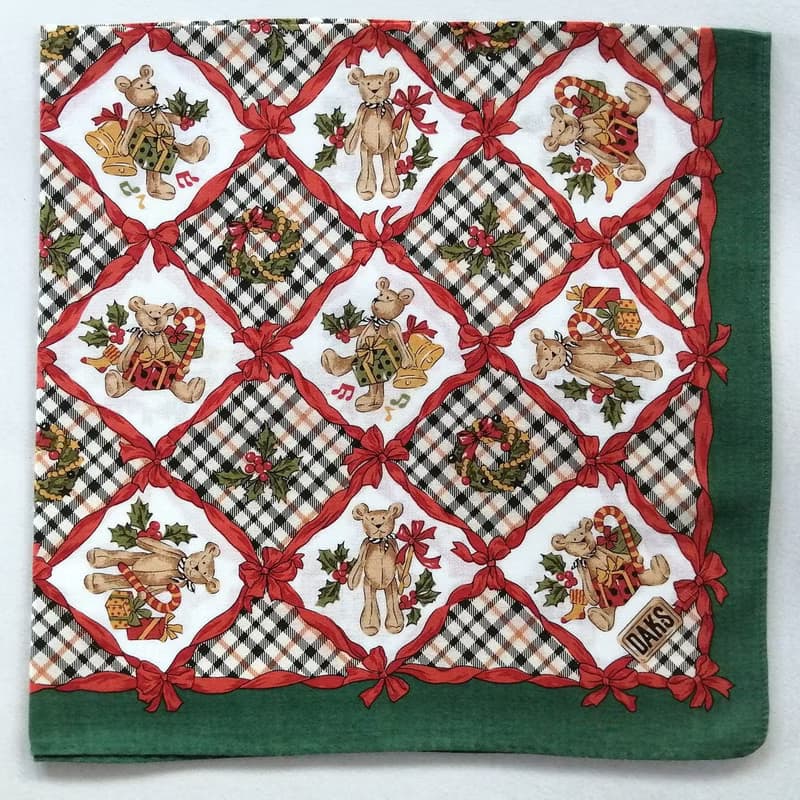 DAKS Vintage Handkerchief Brown Bears 20 x 19.5 inches