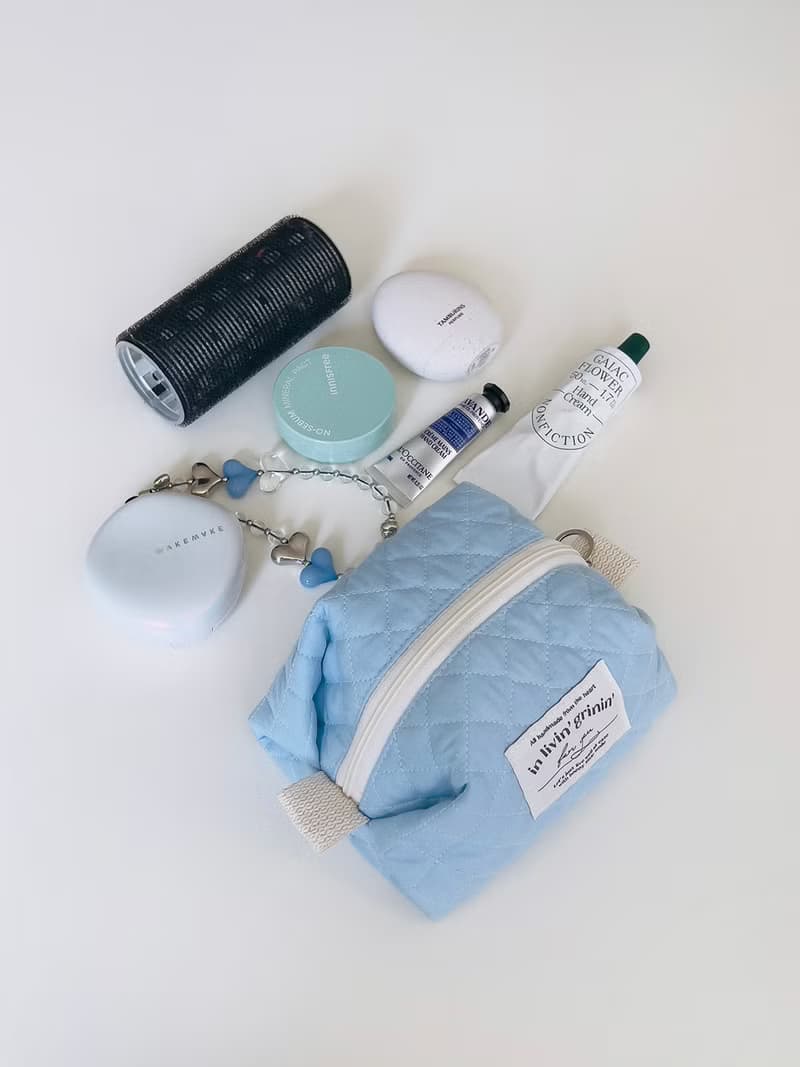 murmuring pouch M_blue soda