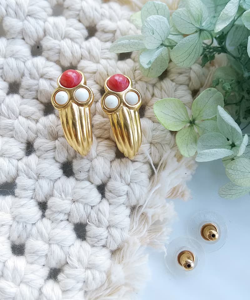 Vintage Jewelry 西洋古董飾品 MONET 古典 啞光 針式耳環