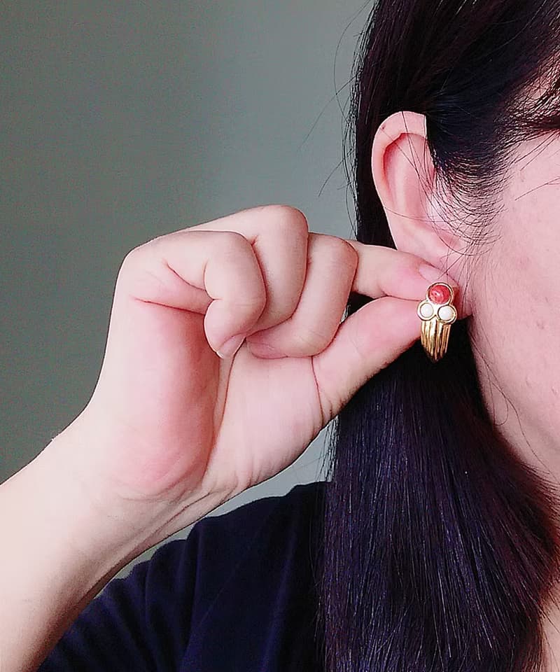 Vintage Jewelry 西洋古董飾品 MONET 古典 啞光 針式耳環