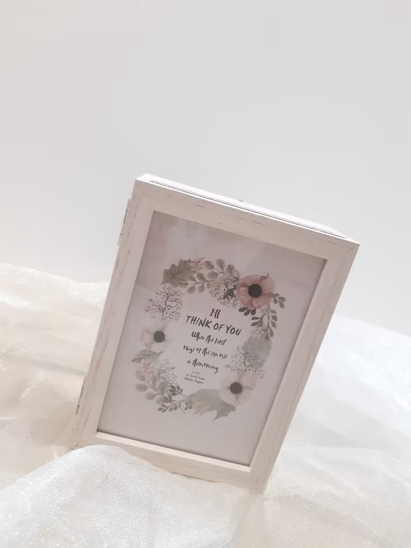 不凋玫瑰花/棉花折疊相框 母親節禮物/情人節禮物/畢業禮物