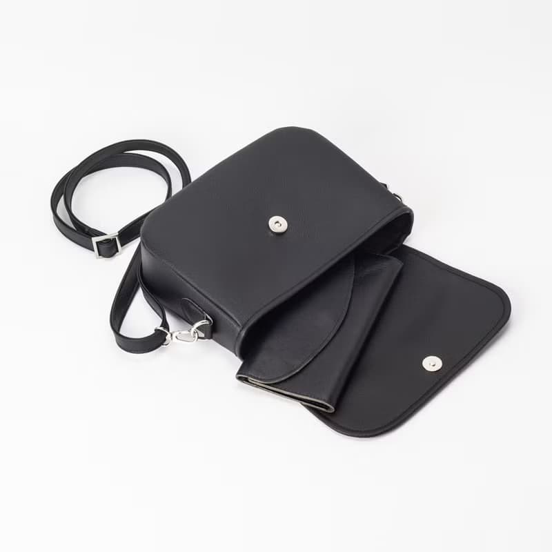圓圓角側背包  Black / 百搭黑