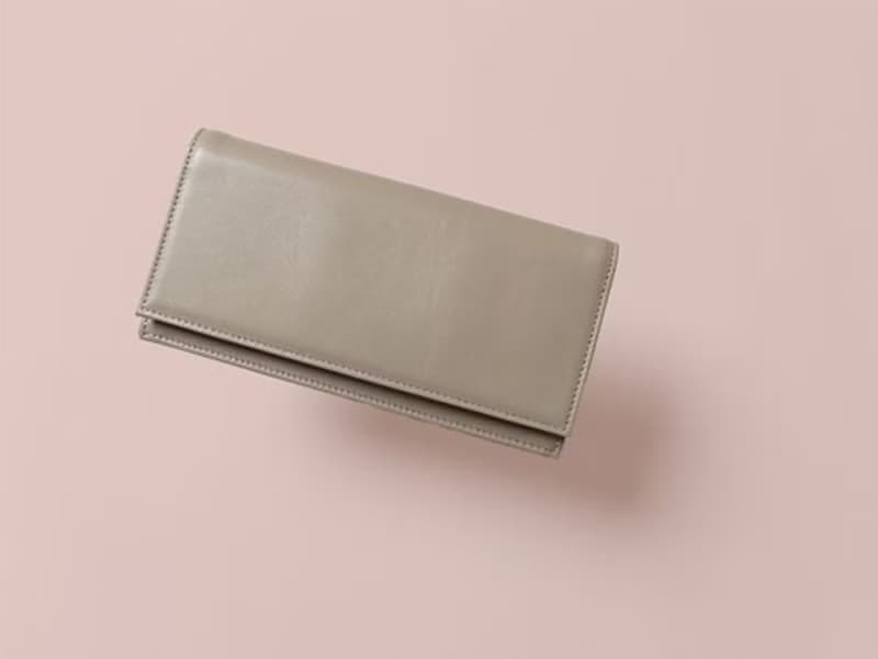 上質イタリア製革で作ったシックな長財布 - Long Wallet - SAND BEIGE - CAREN QUOYLE -