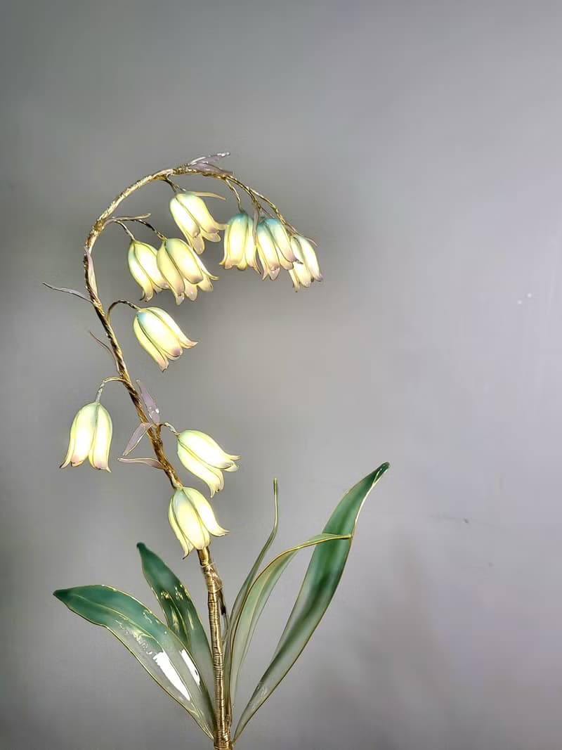 藍鈴花【閒逛花間系列 • 沾浸藝術花燈】。小夜燈。生日禮物