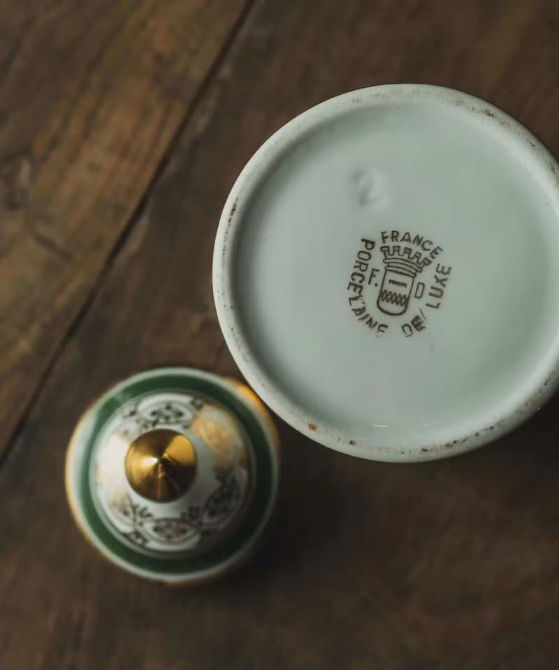 Deshoulieres 手繪瓷器 一Fernand Deshoulières Porcelaine de