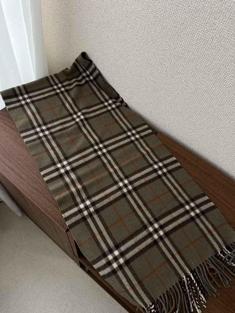 BURBERRY 博柏利 純羊絨圍巾