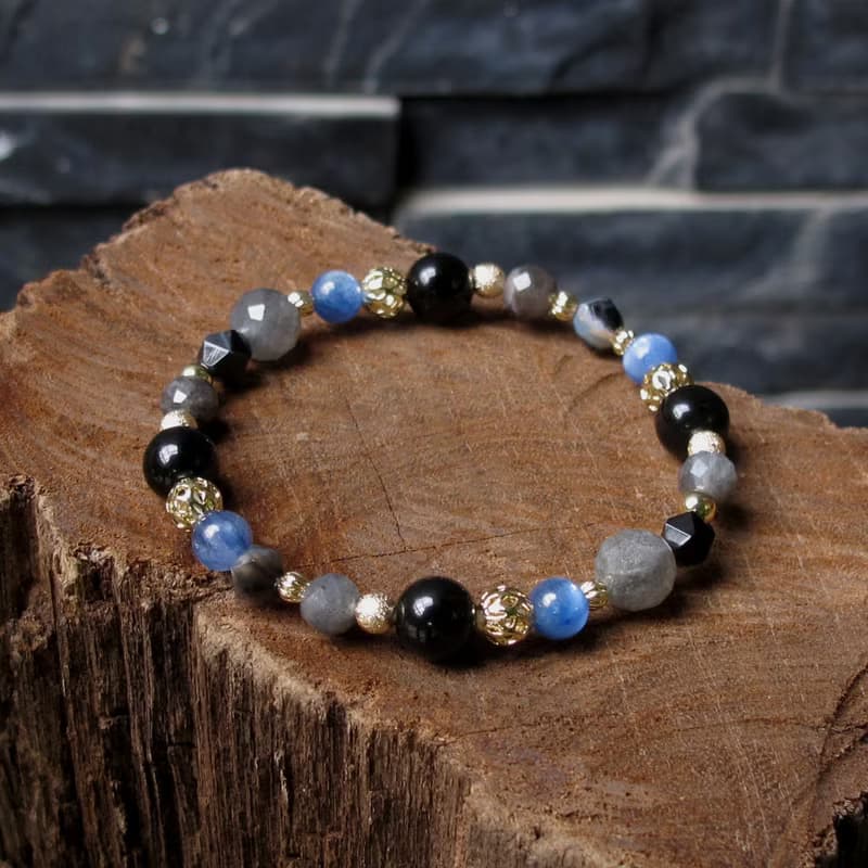 避邪 ∣ 藍晶石 拉長石 黑曜石 手鍊