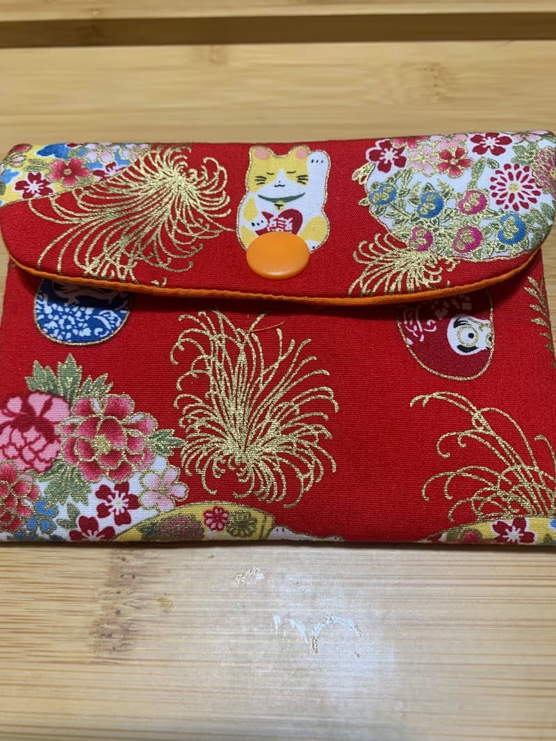 文青風開運印章加厚袋-戀戀招財貓 熱情紅 禮物 加厚收納 口紅袋
