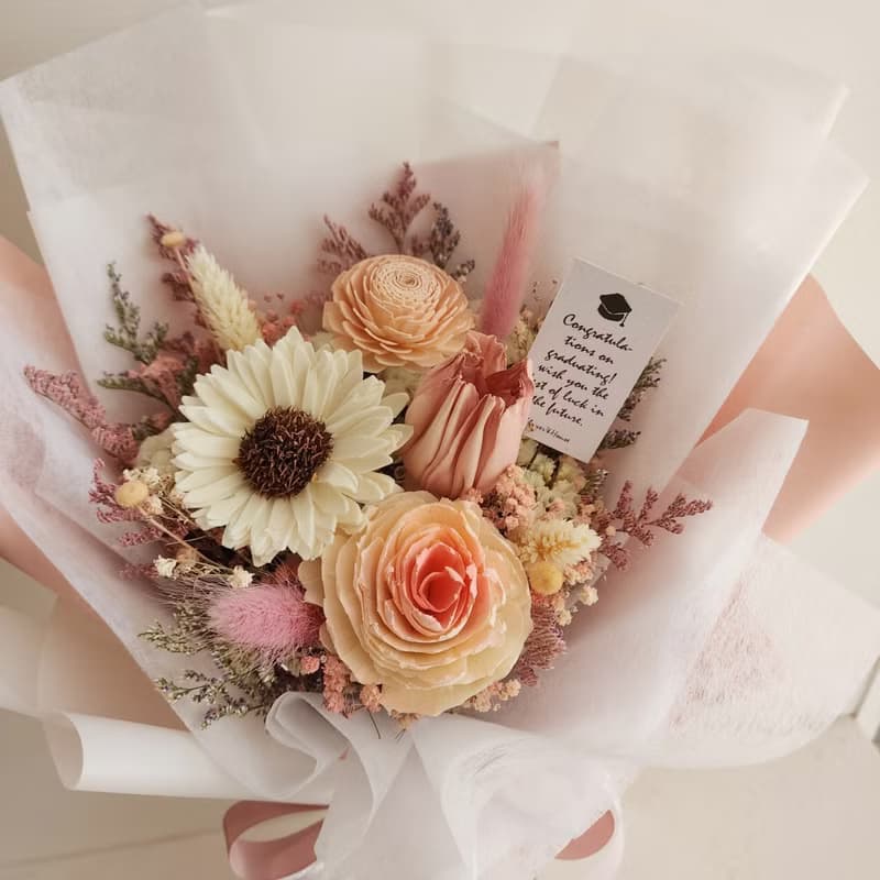 蓪草向日葵+鬱金香乾燥花束|畢業 生日 慶祝 學士帽| 粉黃藍