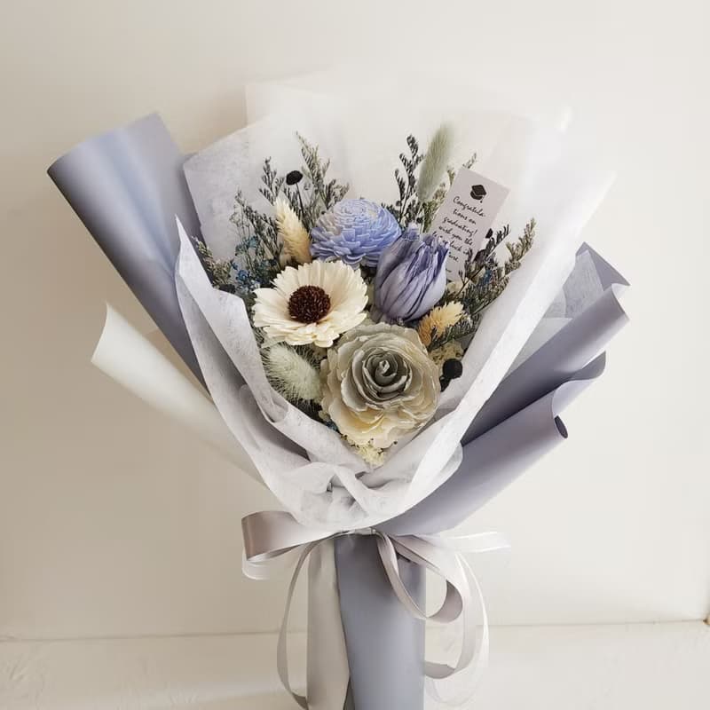 蓪草向日葵+鬱金香乾燥花束|畢業 生日 慶祝 學士帽| 粉黃藍