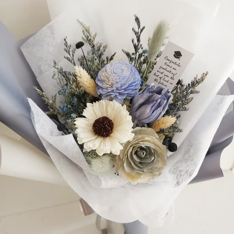 蓪草向日葵+鬱金香乾燥花束|畢業 生日 慶祝 學士帽| 粉黃藍