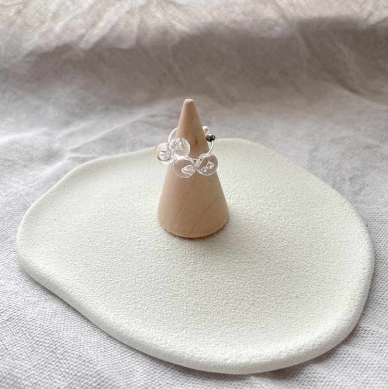 TeenyTinyCraft | 琉璃泡 • 三色 手工耳骨夾
