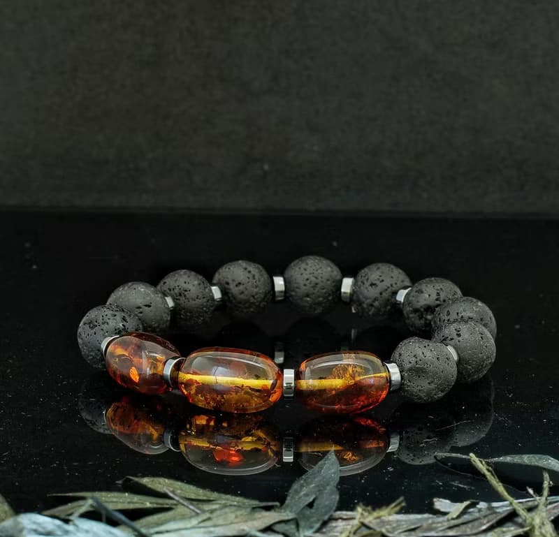 波羅的海爆花金琥珀 12mm 火山石手鍊-3