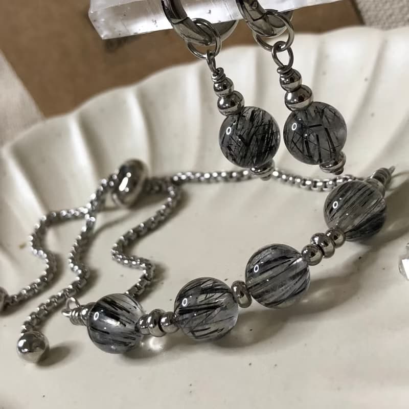 黑髮晶鋼手鍊 鋼耳環