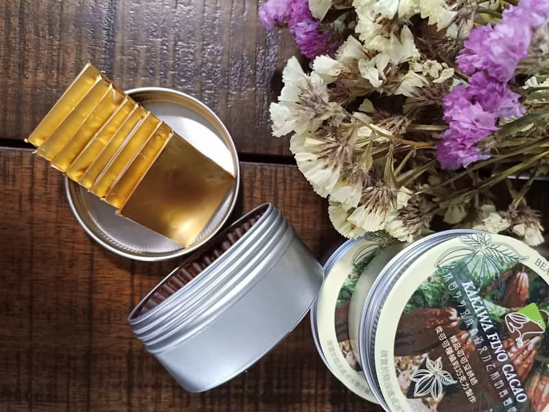 KAKAWA原豆現磨鋁盒_綜合75%醇巧克薄片NT380一組