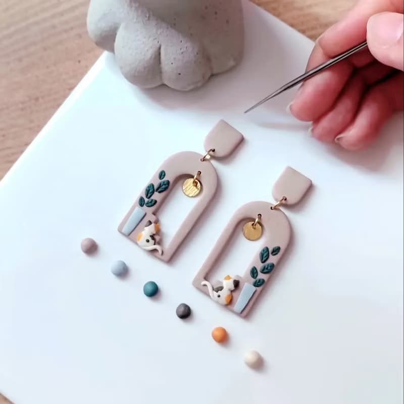 bi kitty//三色貓北歐風植物拱形手工軟陶耳環