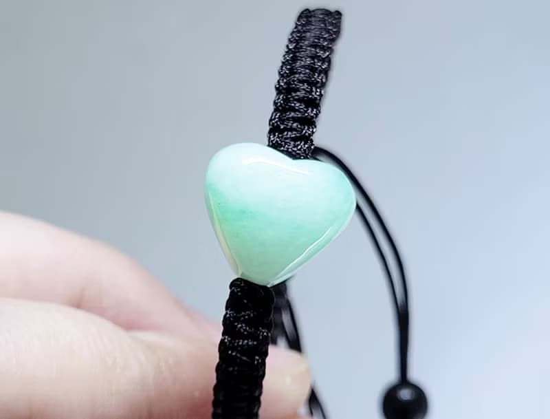 【親翠】天然翡翠 果陽綠仙氣立體胖愛心極簡平結手繩 送禮首選