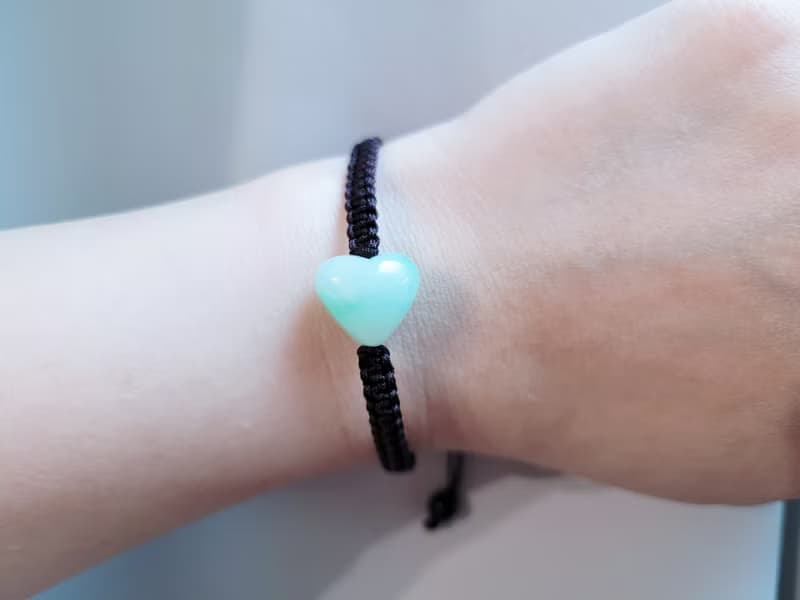 【親翠】天然翡翠 果陽綠仙氣立體胖愛心極簡平結手繩 送禮首選