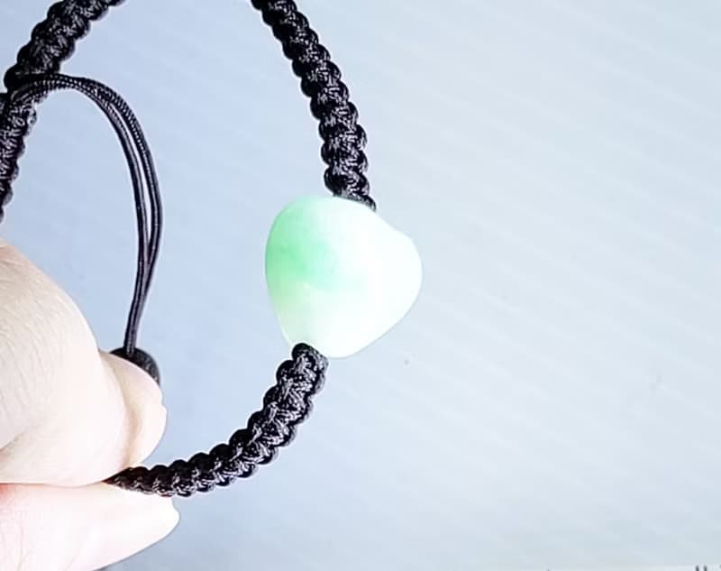 【親翠】天然翡翠 果陽綠仙氣立體胖愛心極簡平結手繩 送禮首選