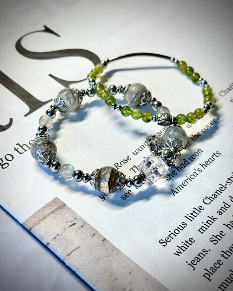 墨雨雲間千層幽靈水晶手鍊 - 醫療鋼/千層幽靈/綠幽靈/拉長石