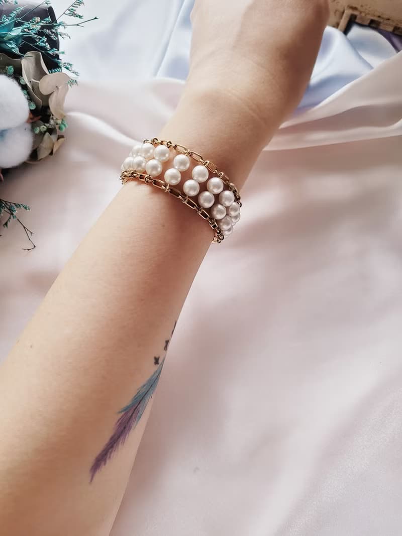 美國西洋古董飾品/SARAH COV寬版人造珍珠金色手鍊 復古珠寶首飾