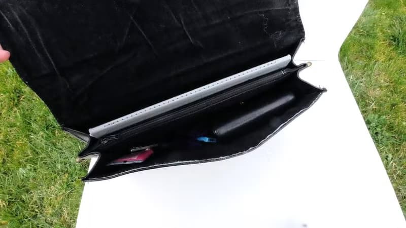 法國復古黑色真皮手提袋