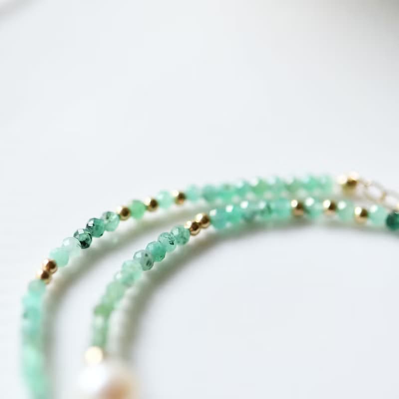 象徵智慧的祖母綠與帶來幸福的珍珠手鍊 5月/6月誕生石