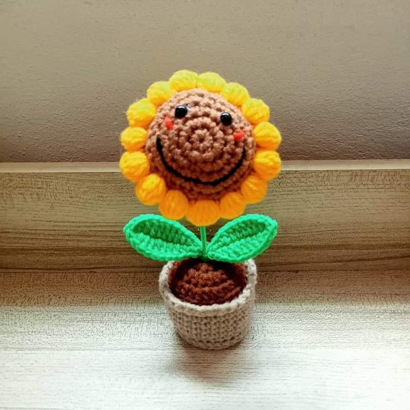 Crochet flowers pots Crochet Sunflower Handmade gift for friends or lovers