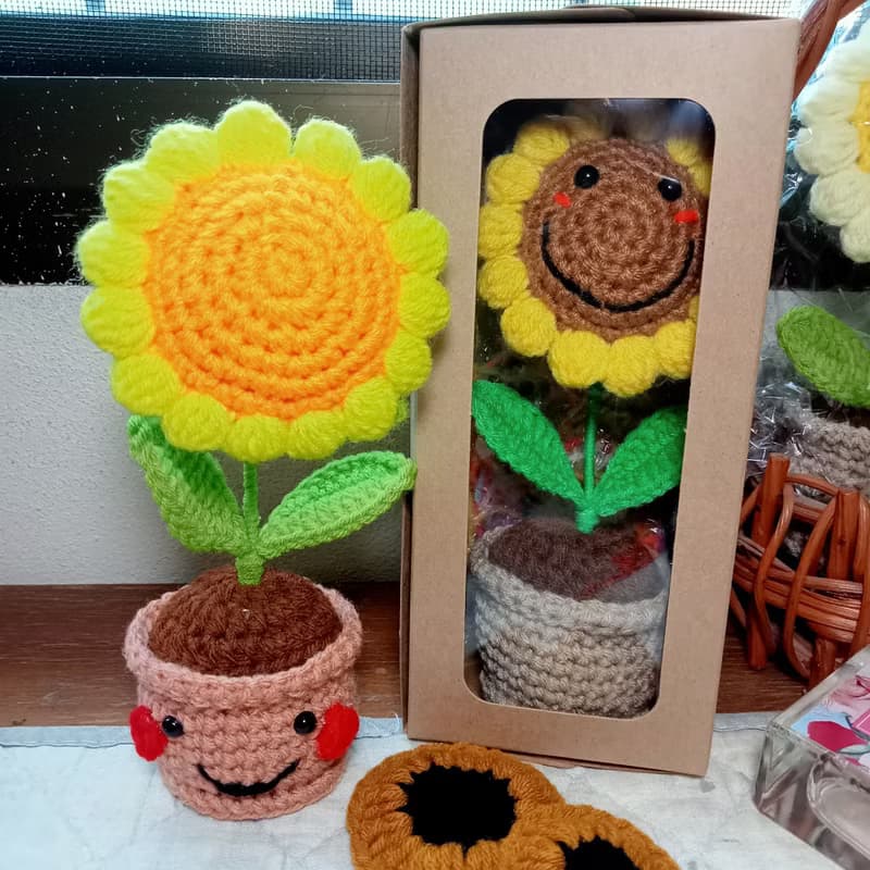 Crochet flowers pots Crochet Sunflower Handmade gift for friends or lovers