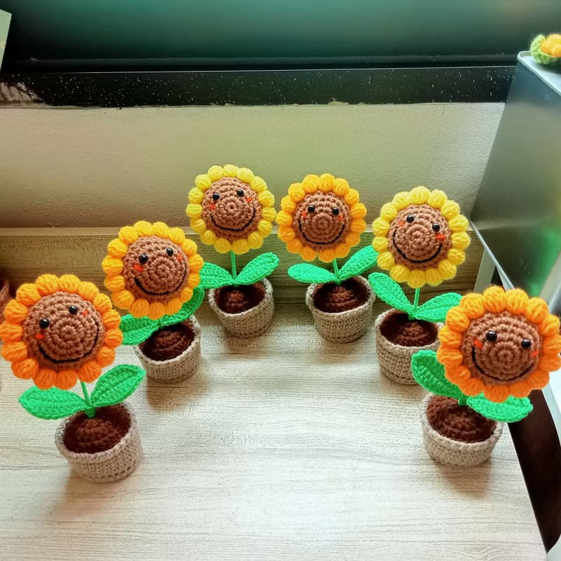 Crochet flowers pots Crochet Sunflower Handmade gift for friends or lovers