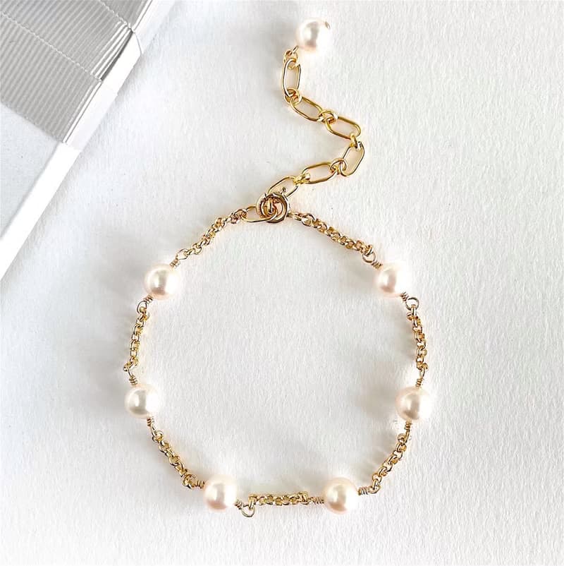 Akoya pearl アコヤパールのステーションブレスレット　7粒