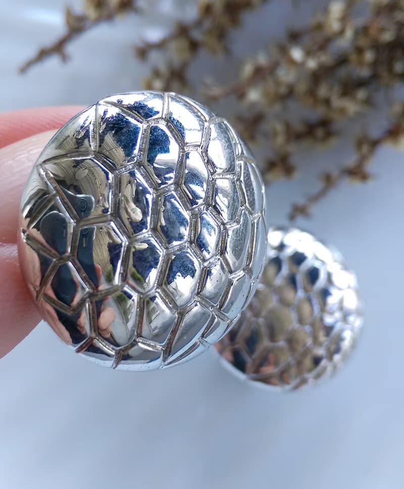 Vintage Jewelry 西洋古董飾品 銀色調 鱷魚紋 夾式耳環