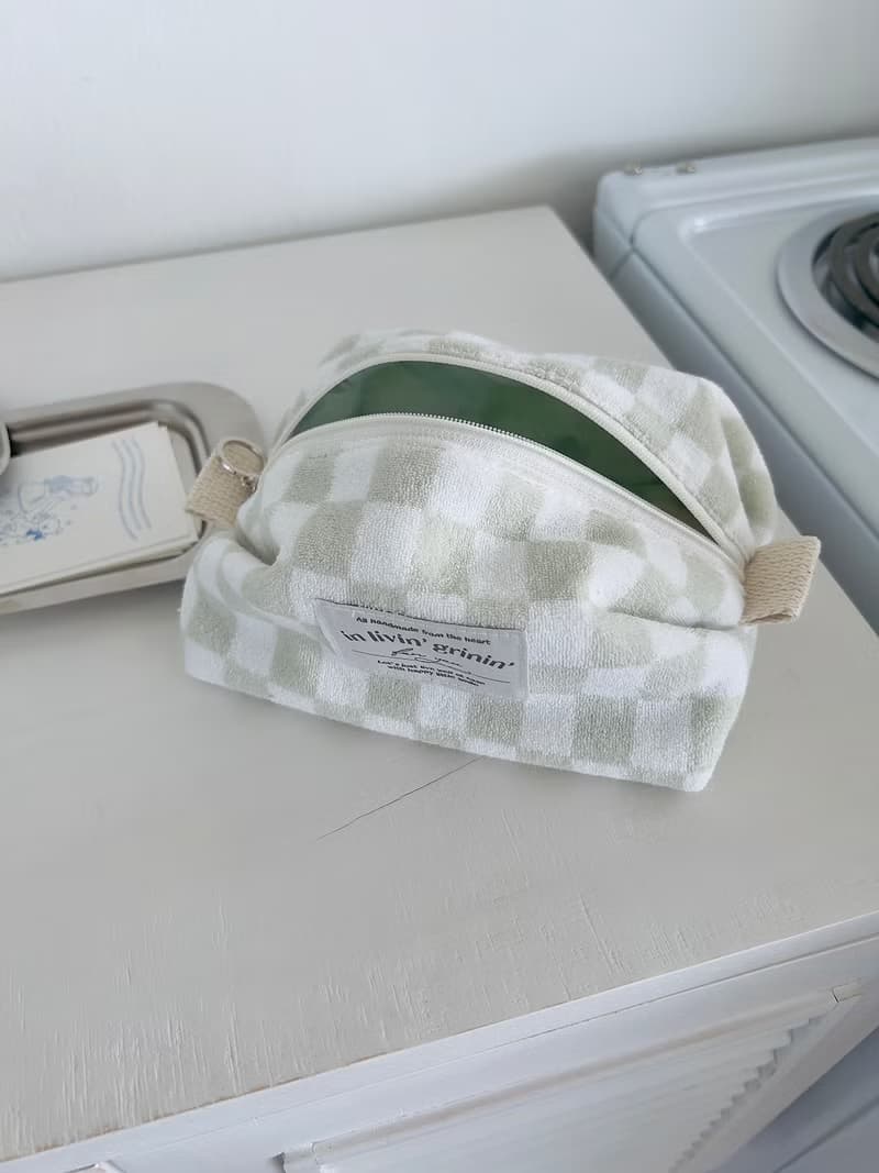 terry checker pouch M_soft sage