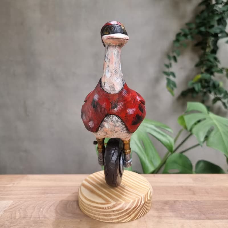 Ducatrich wood carving art toy sculpture decoration