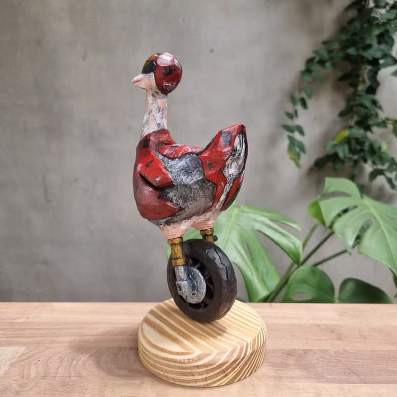 Ducatrich wood carving art toy sculpture decoration