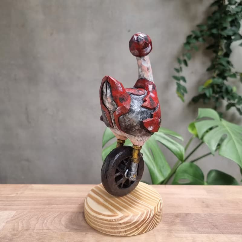 Ducatrich wood carving art toy sculpture decoration