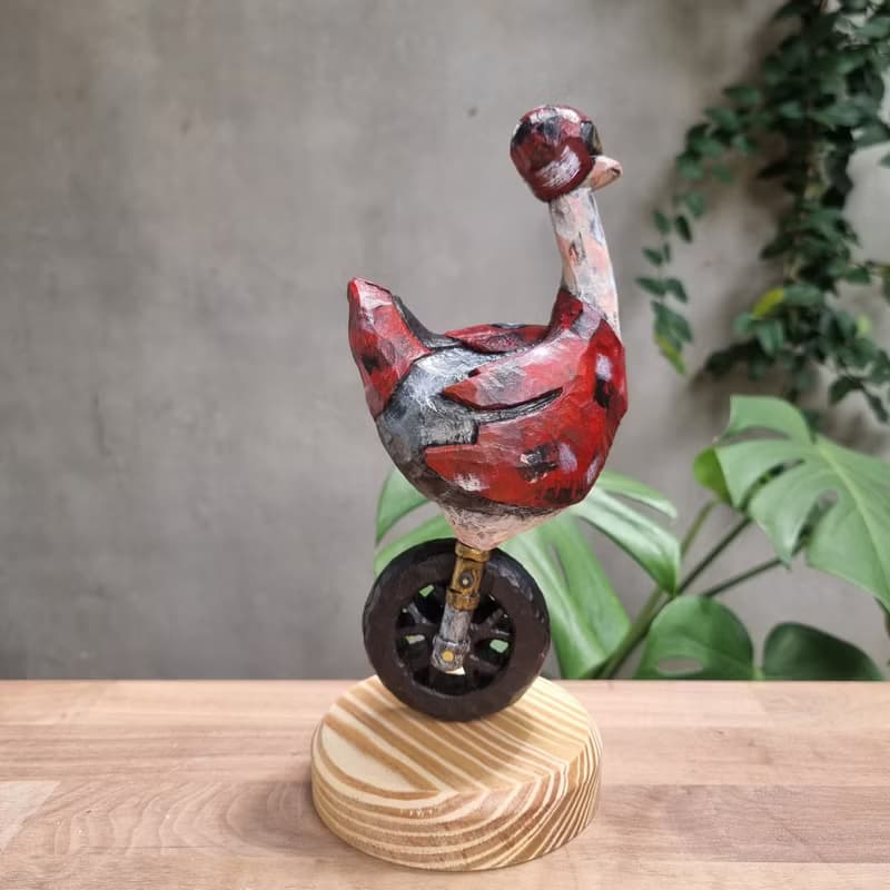 Ducatrich wood carving art toy sculpture decoration
