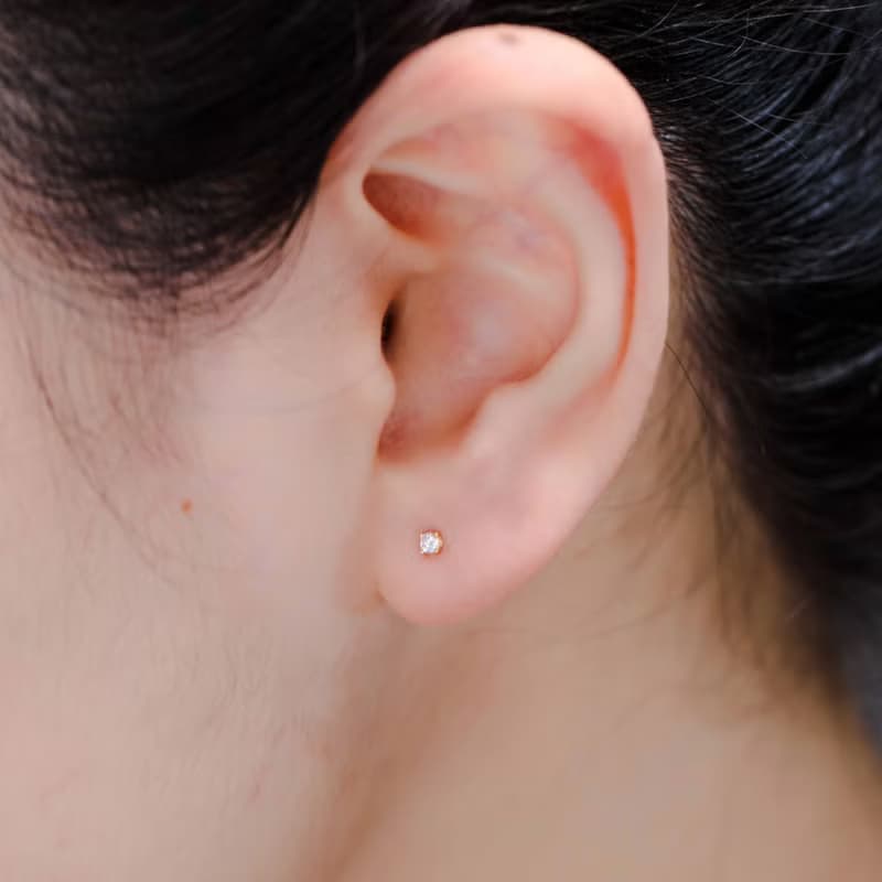 【送禮首選最佳禮物】18K天然鑽石金4爪鑲耳環/耳釘