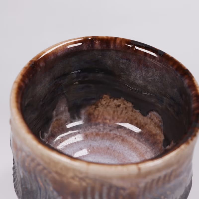 明芽窯 l 雙掛古銅白萩釉刻紋茶碗 陶器 陶藝品 茶具 H6